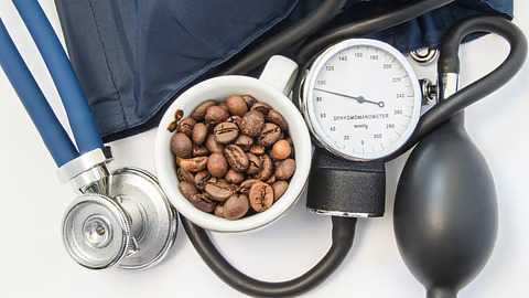eisamay_2026-02-07_xqgikv3s_coffee-high-blood-pressure (1)