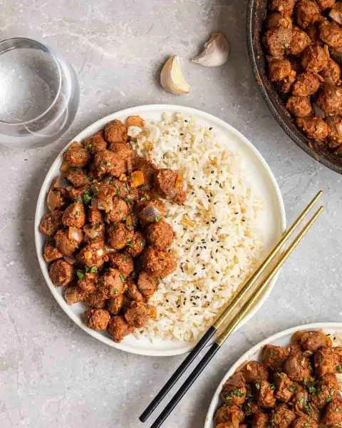 soya-chunks-dry-masala-plate